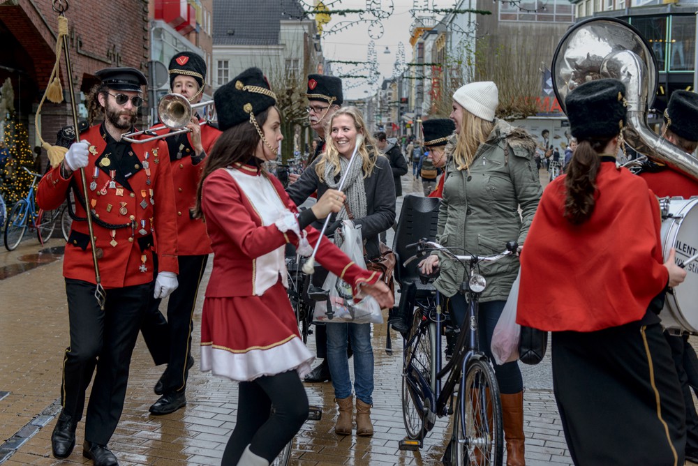 Stille fanfare in de stad